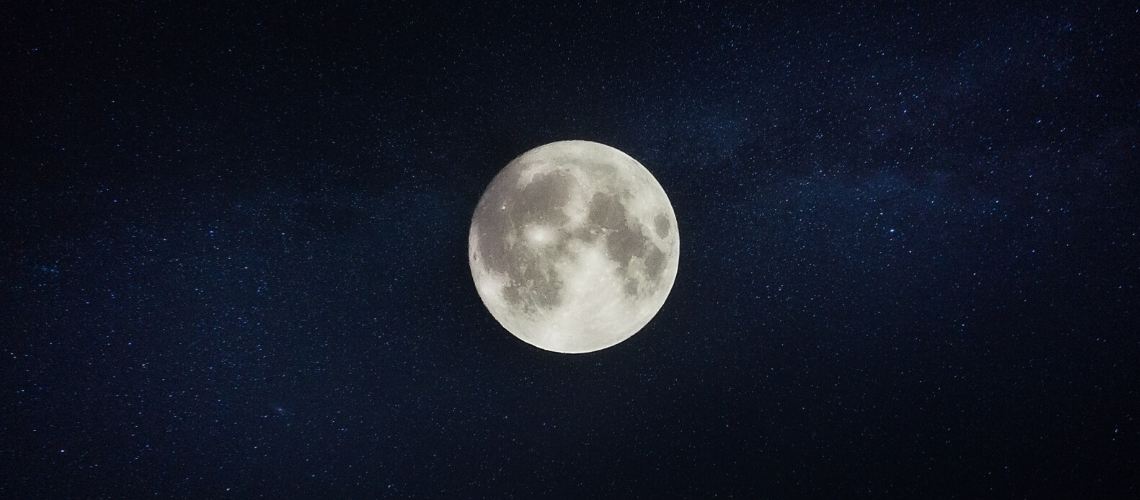 Jak wpływa na nas pełnia księżyca?